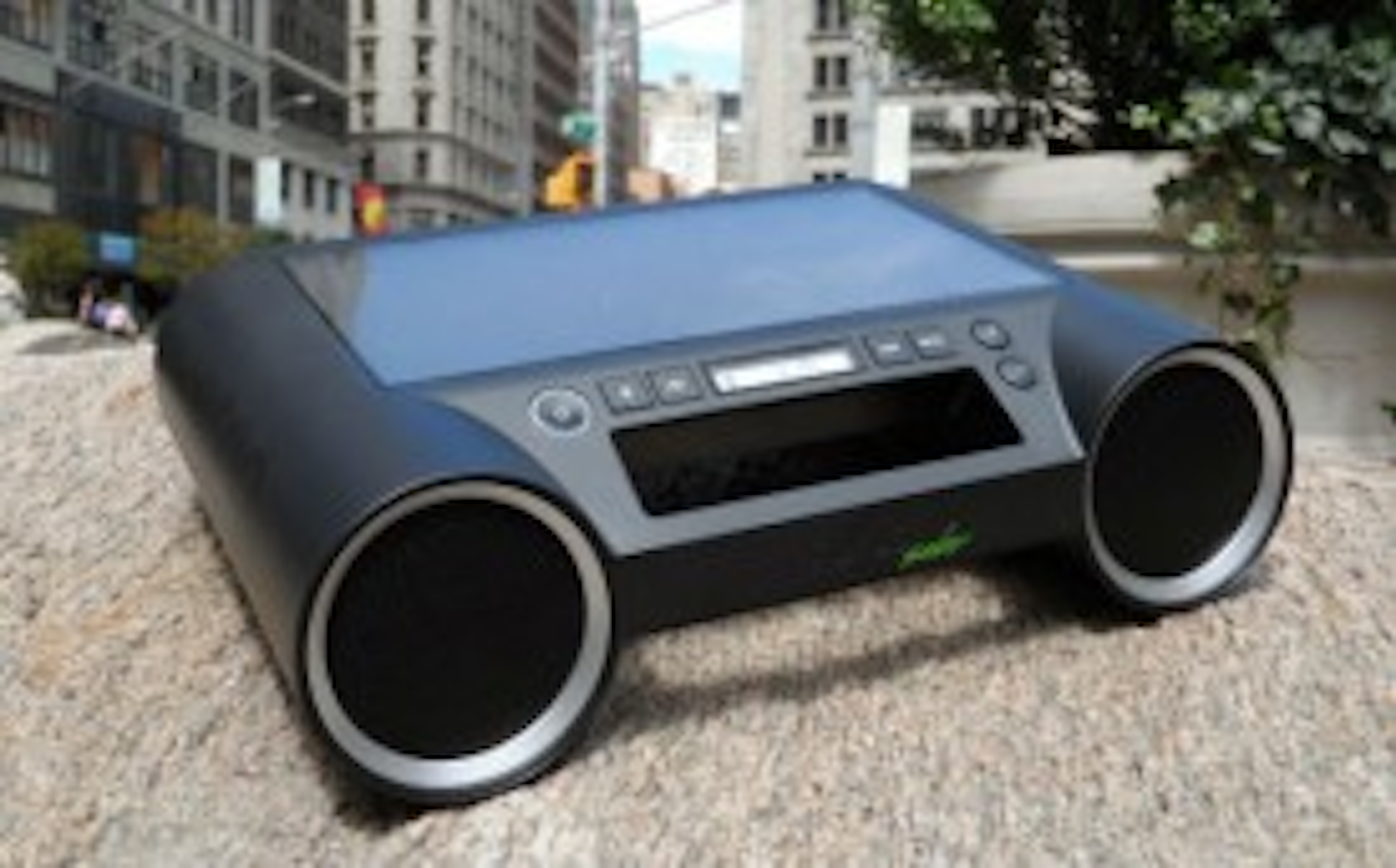 solar powered bluetooth speakers
